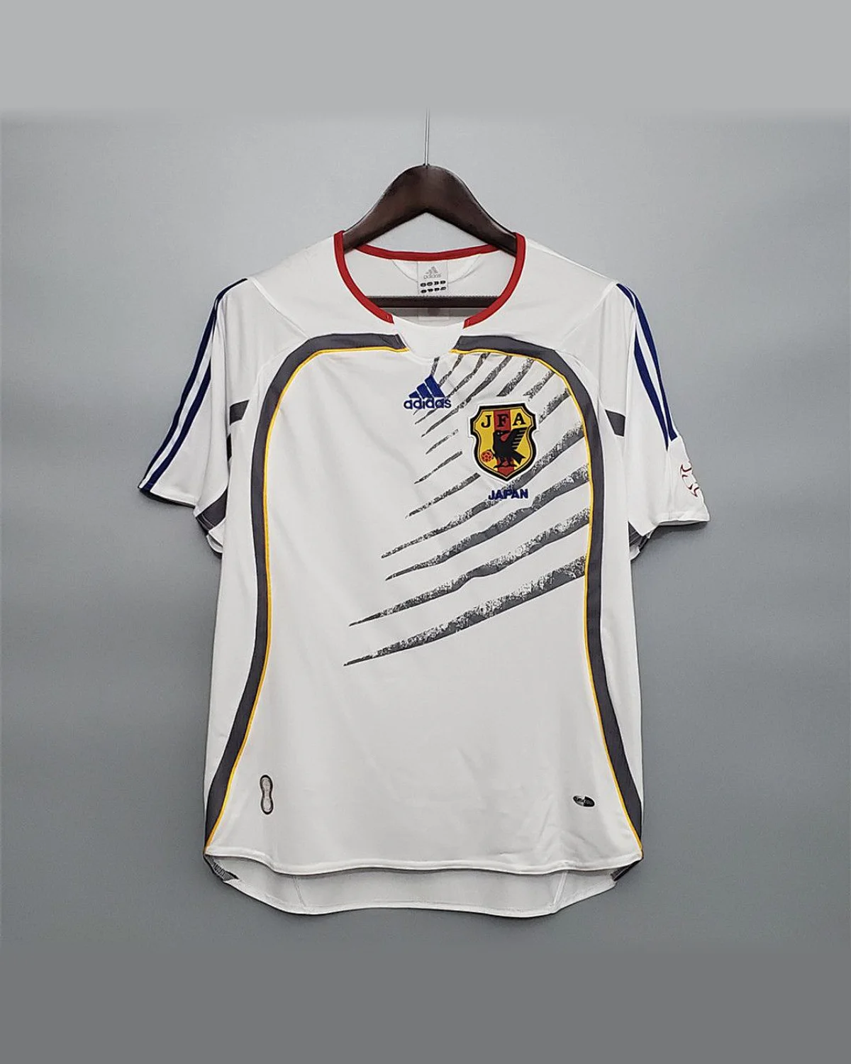Japan Retro 2006 Japan Away football jersey