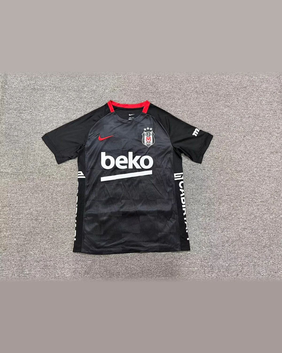 Beşiktaş Besiktas II Guest football jersey
