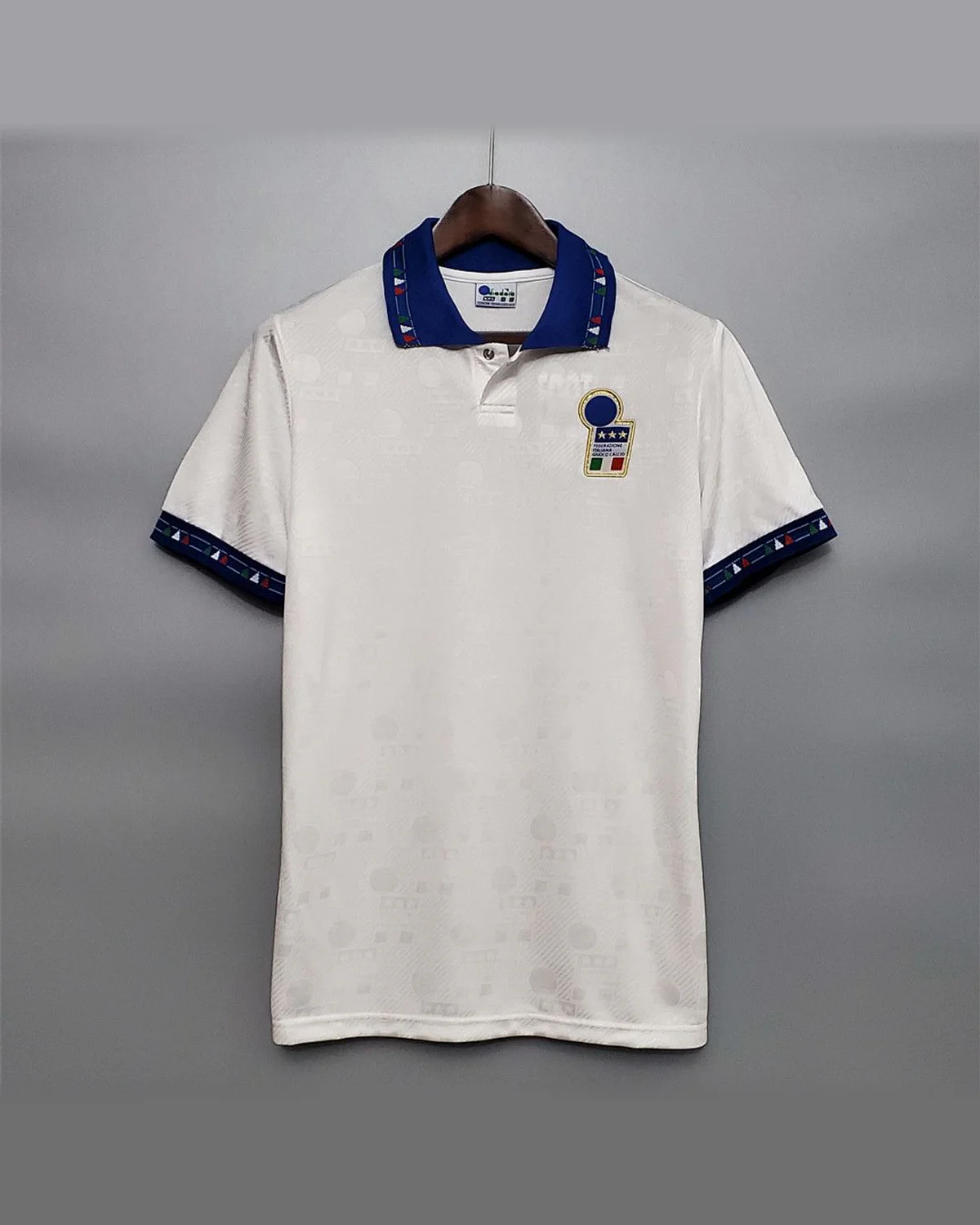 Italy Retro 1994 Italy Away football jersey