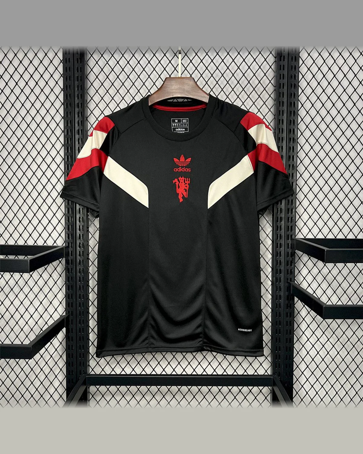 Manchester United 2024/25 Manchester United Originals Tee Black Jersey football jersey