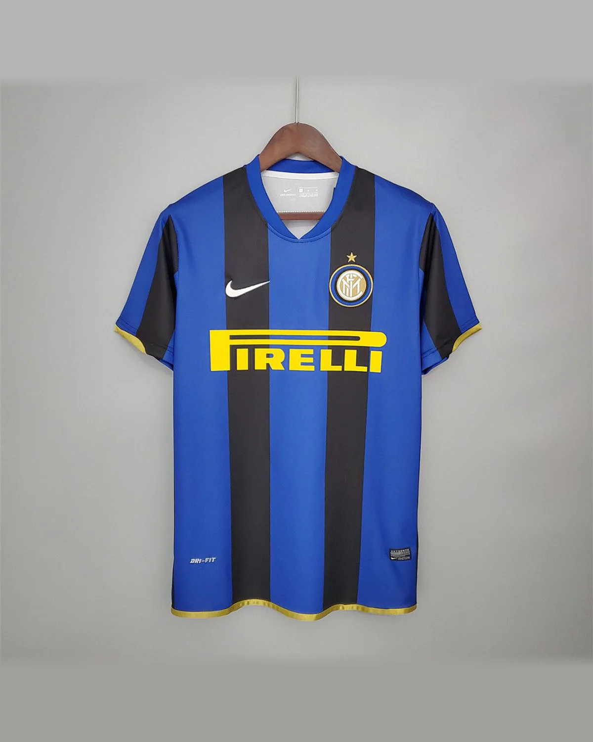 Inter Milan Retro 08/09 Inter Milan Home football jersey