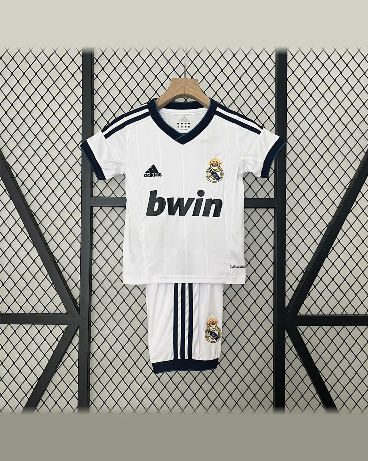Real Madrid Kids 12/13 Real Madrid Home football jersey