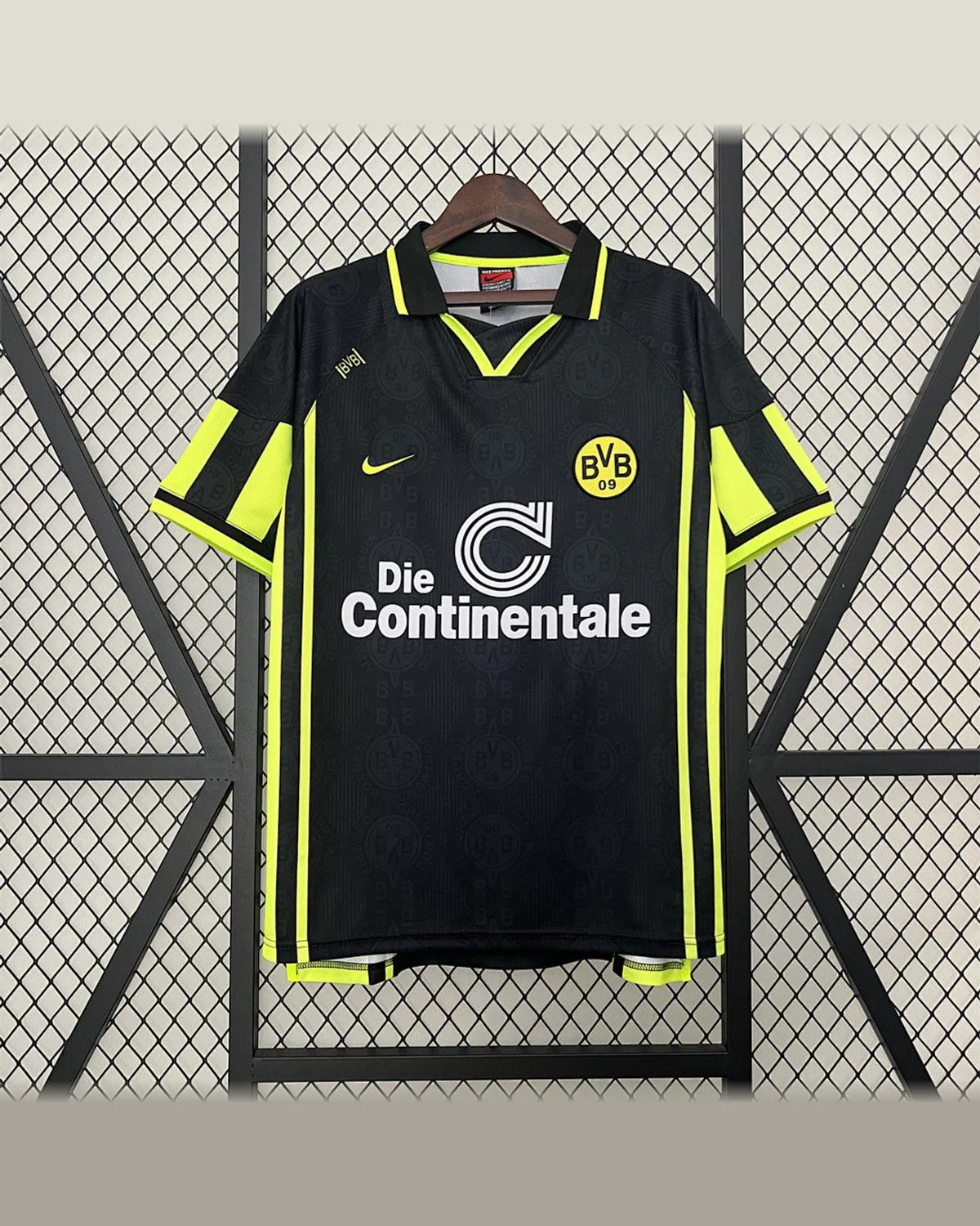 Borussia Dortmund Retro 96/97 Dortmund Away football jersey