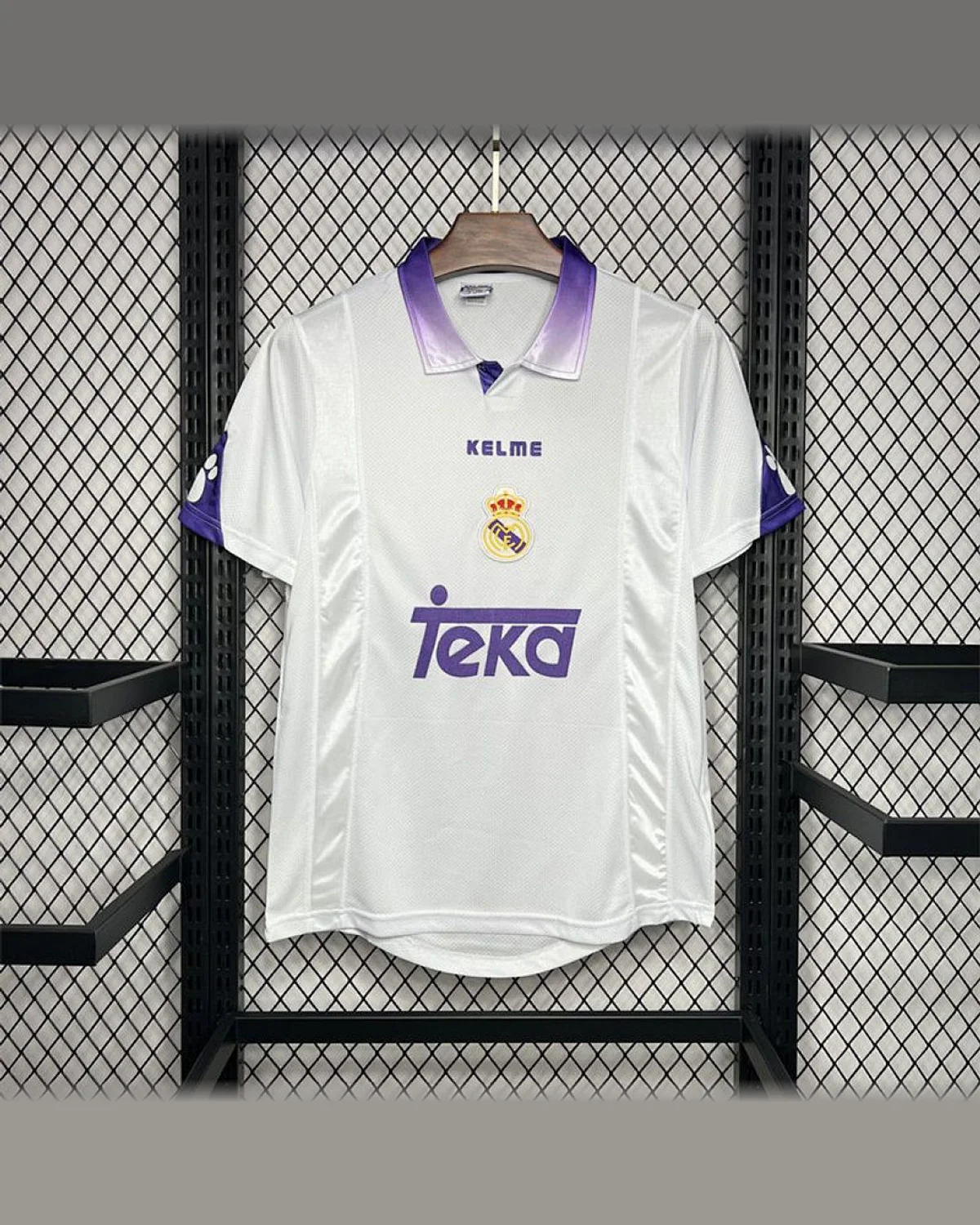 Real Madrid Retro 97/98 Real Madrid Home football jersey