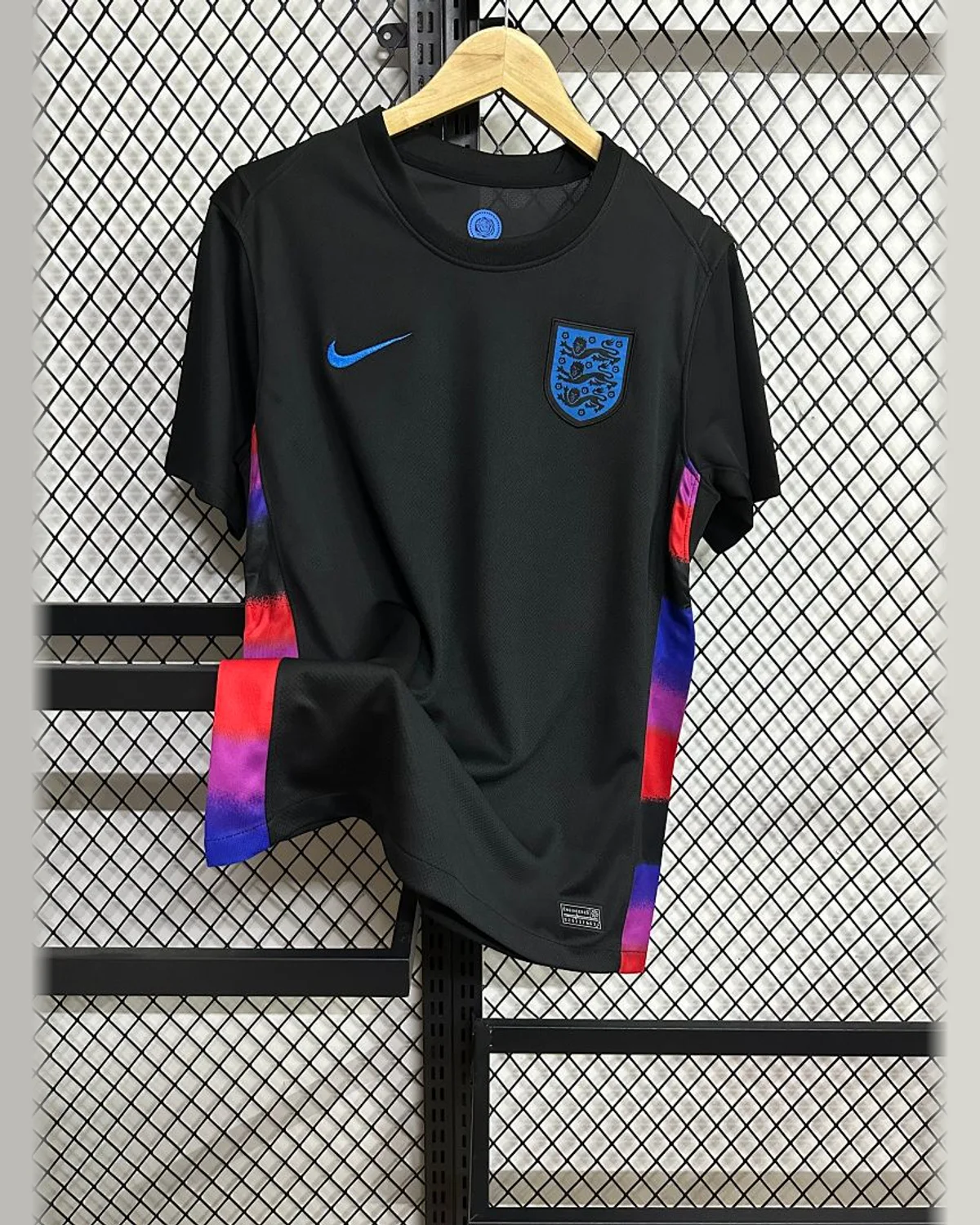 England 2025/26 England Away football jersey