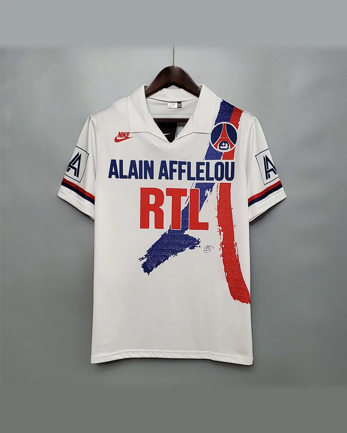 Paris Saint-Germain Paris Saint-Germain Retro 90/92 PSG Home football jersey