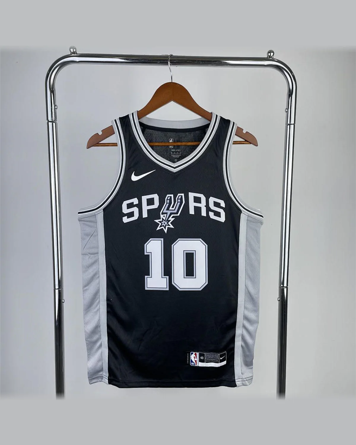 Tottenham Hotspur Tottenham Hotspur San Antonio Spurs Sochan#10 2022/23 Black Icon Edition Swingman Jersey football jersey