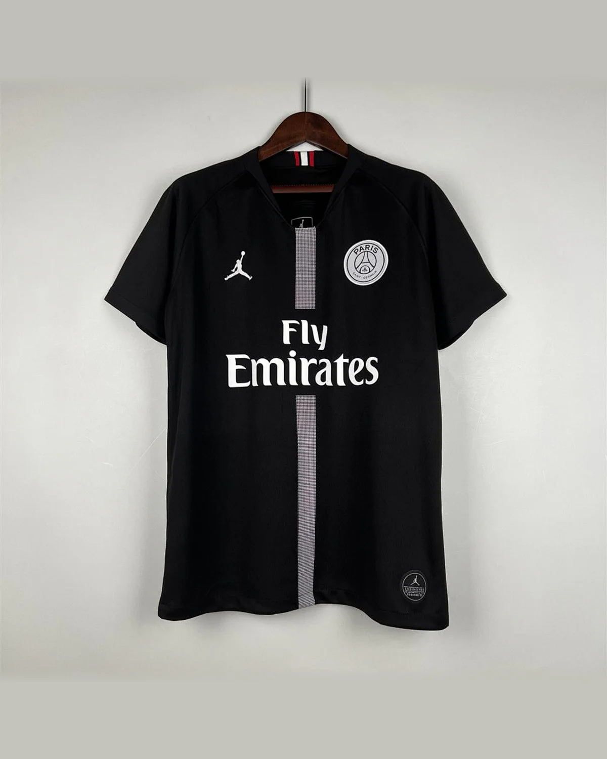 Paris Saint-Germain Paris Saint-Germain Retro PSG 18/19 Black football jersey