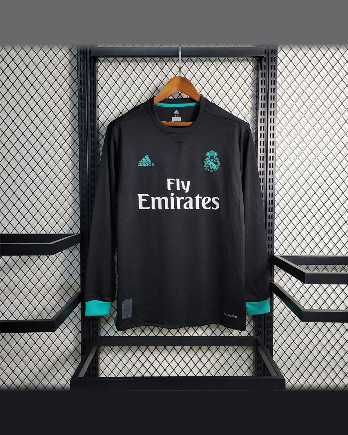 Real Madrid Retro 17/18 Real Madrid Away Long Sleeve football jersey