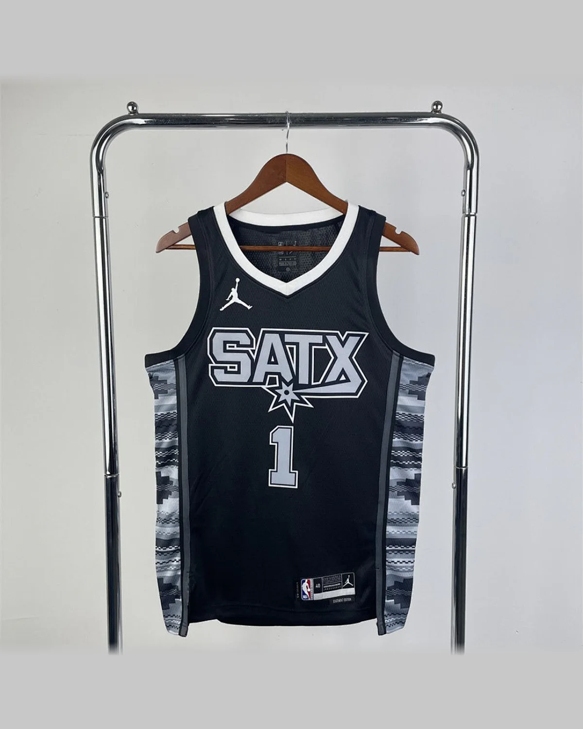 Tottenham Hotspur Tottenham Hotspur San Antonio Spurs V-Neck Black Jersey WENBANYAMA#1 - Player Version football jersey