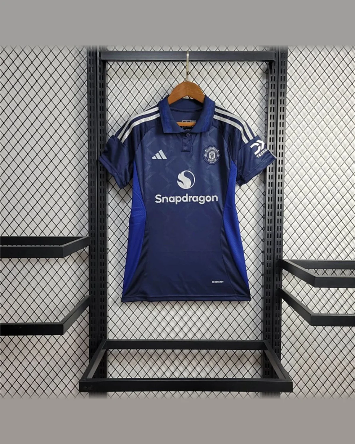 Manchester United 2024/25 Manchester United Away Women football jersey