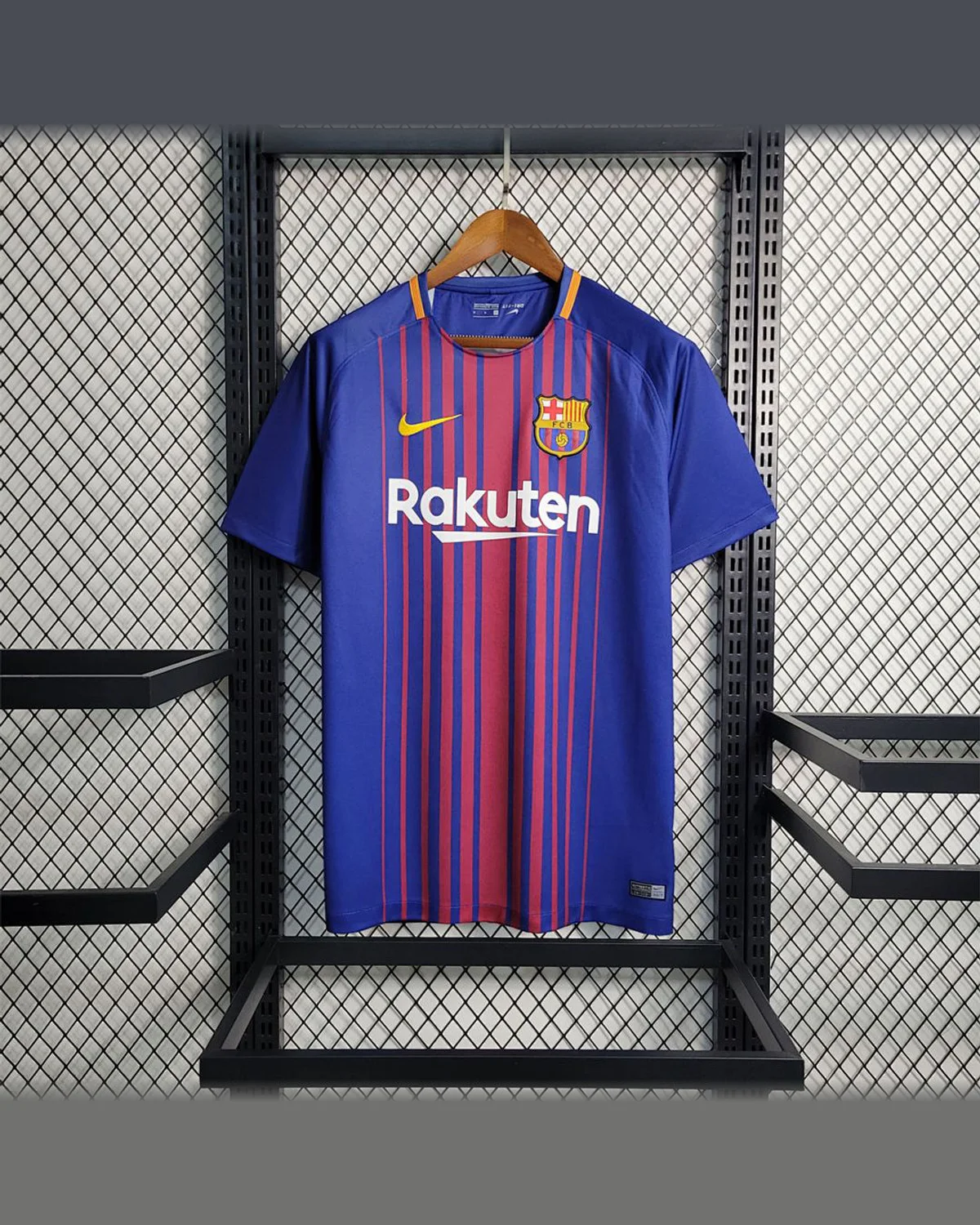 FC Barcelona Retro 17/18 Barcelona Home football jersey