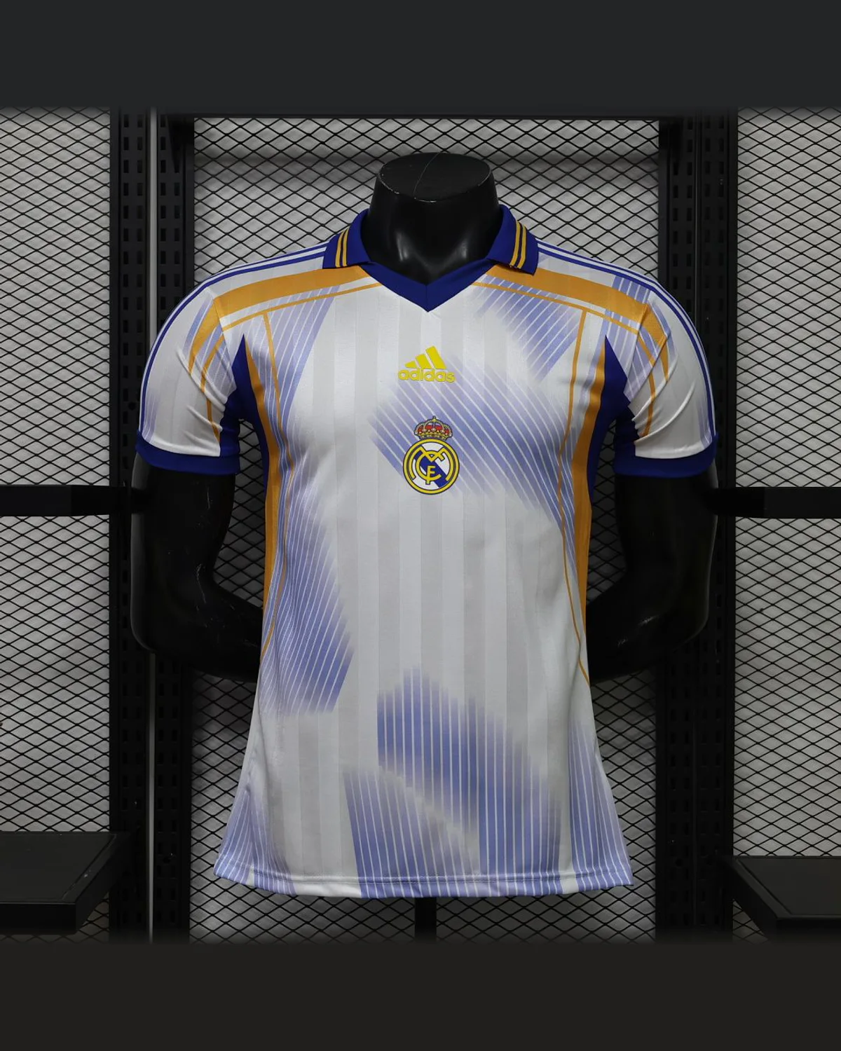 Real Madrid 2026/27 Real Madrid Casual Retro - Player Version football jersey