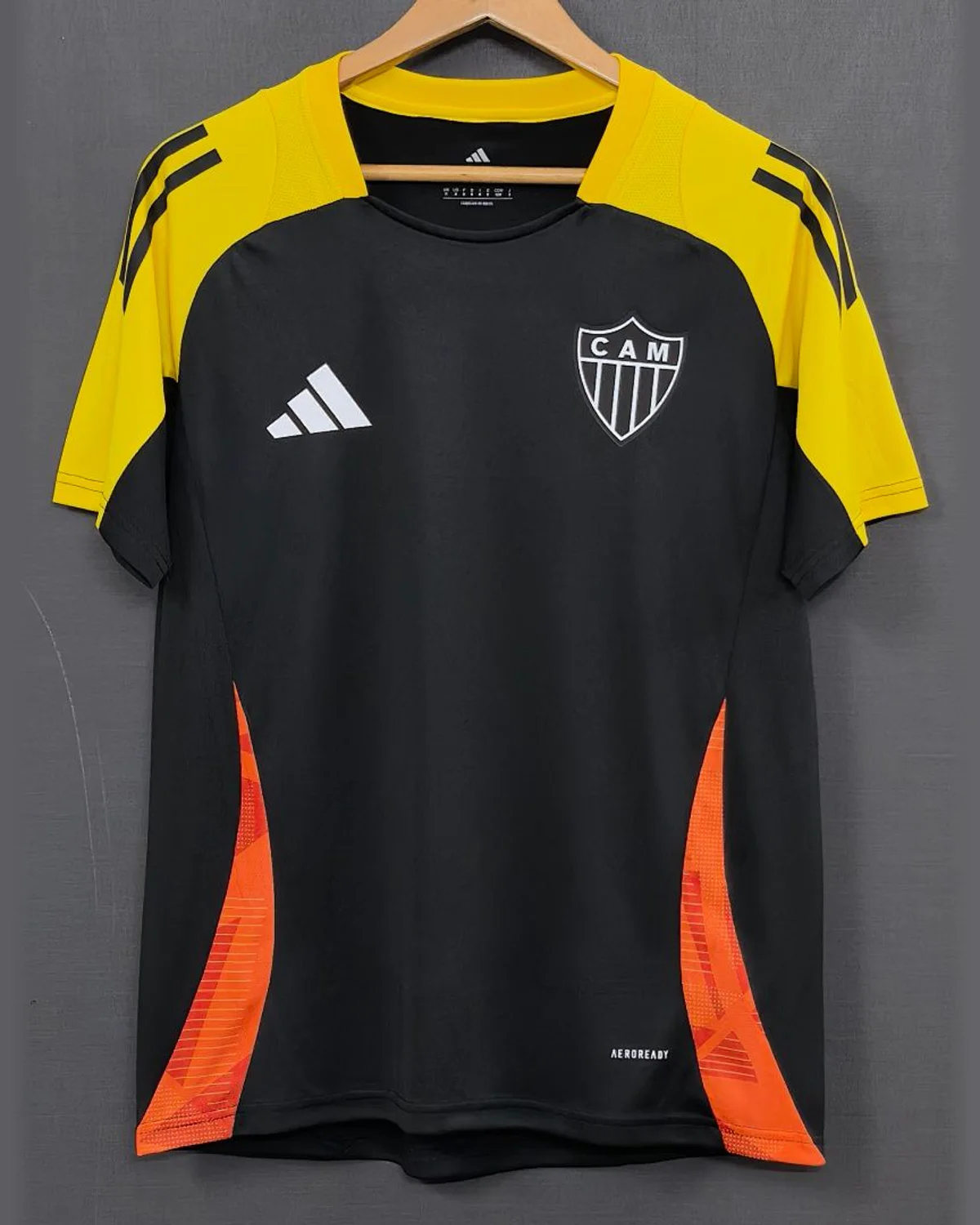 Atlético Mineiro 2025/26 Atlético Mineiro Black Training Uniform football jersey
