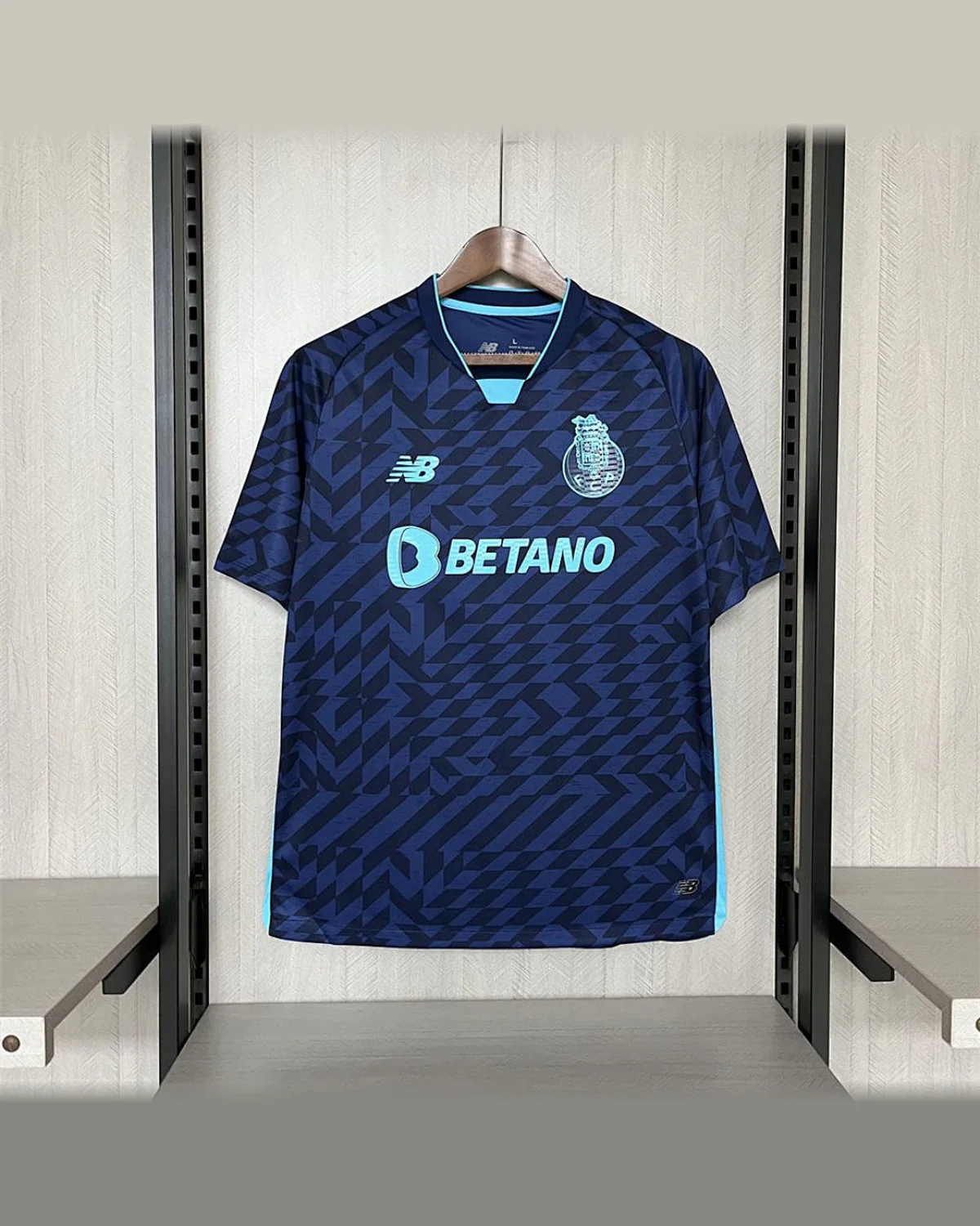 FC Porto 2024/25 Porto Third Away football jersey