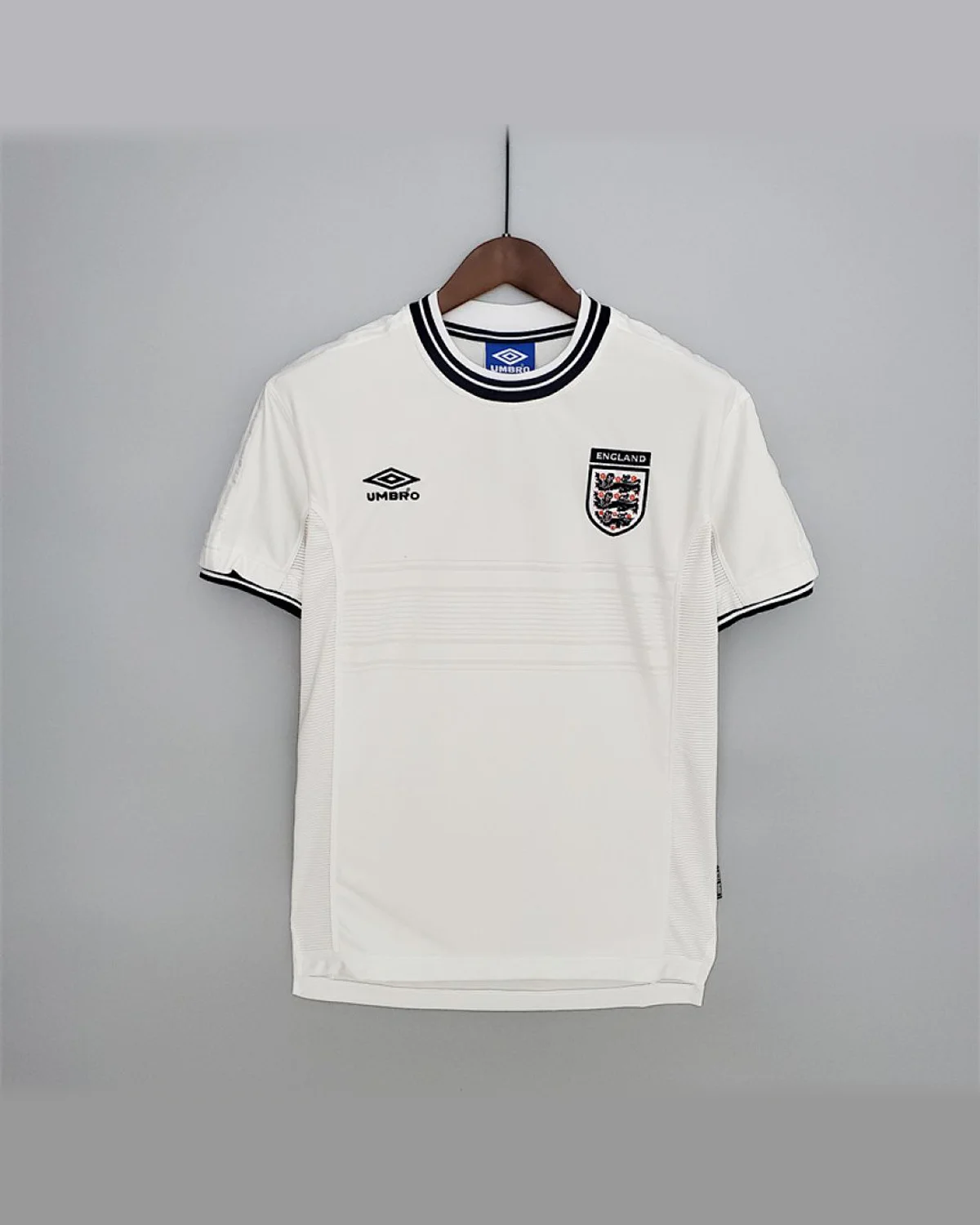 England Retro 2000 England Home football jersey