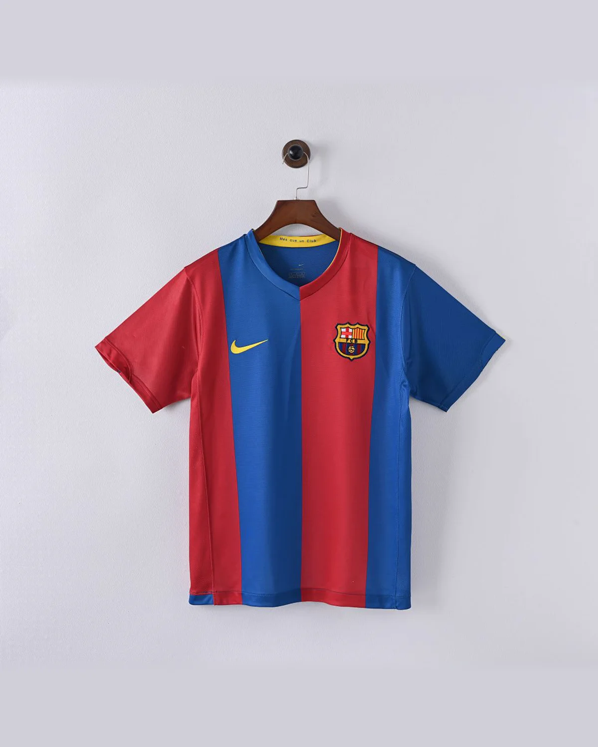 FC Barcelona 06-07 Barcelona Home Kit football jersey