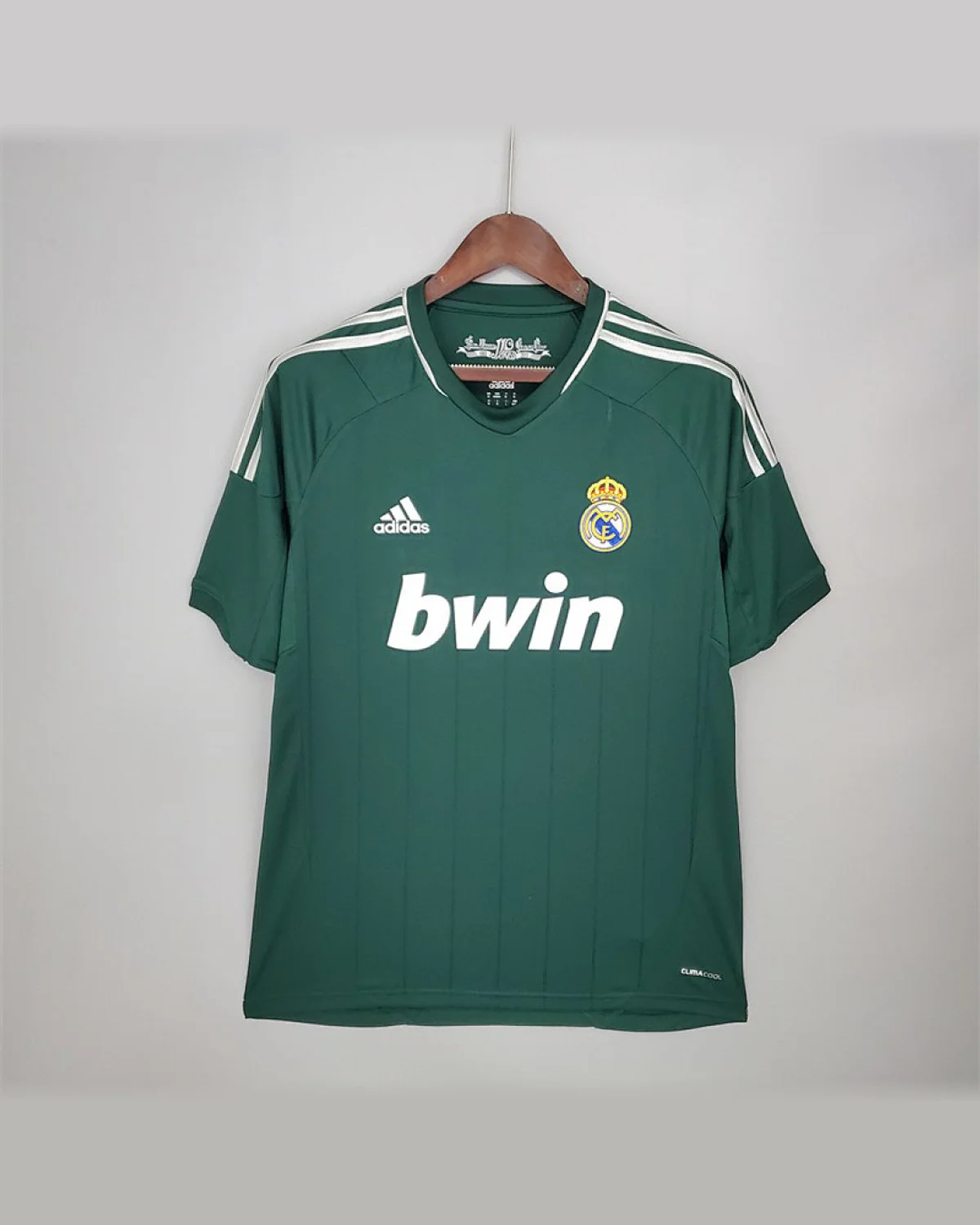 Real Madrid Retro 12/13 Real Madrid Third Away football jersey