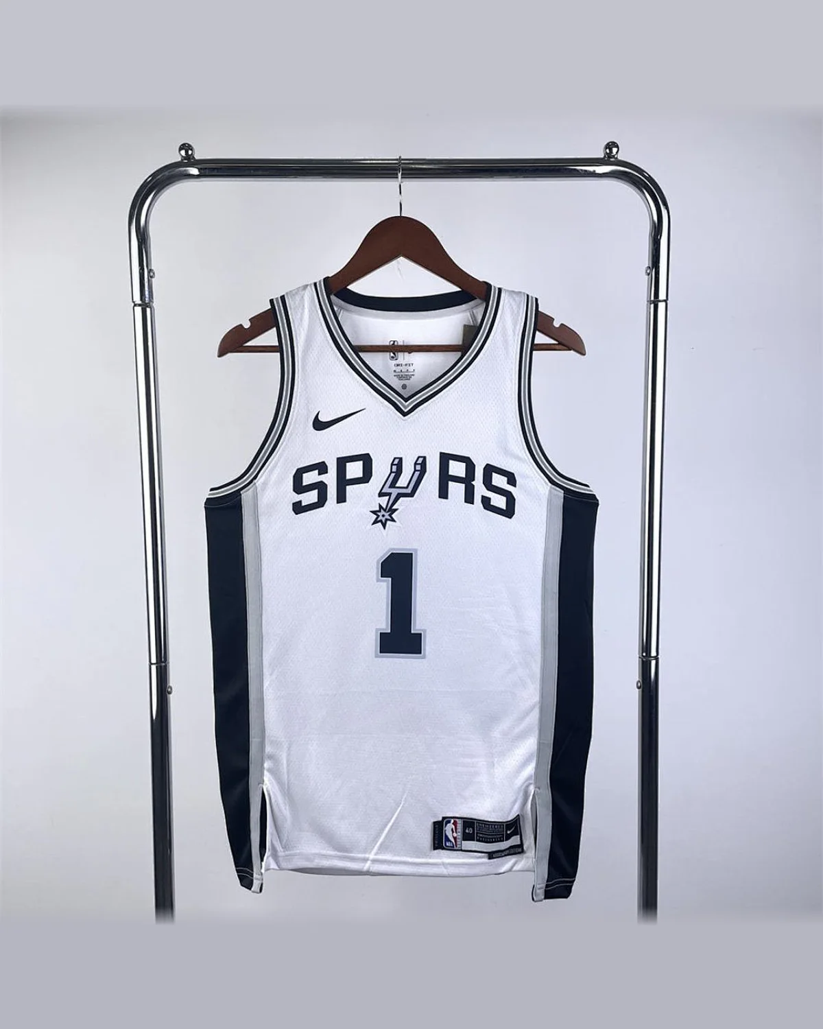 Tottenham Hotspur Tottenham Hotspur San Antonio Spurs WEMBANYAMA#1 2022/23 White Icon Edition Swingman Jersey football jersey