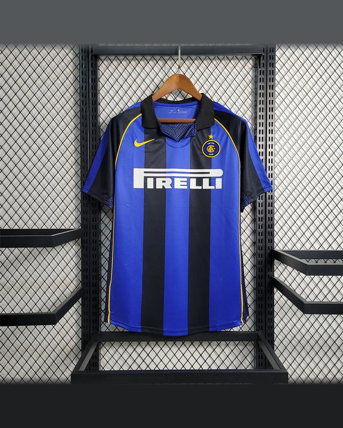 Inter Milan Retro 01/02 Inter Milan Home football jersey
