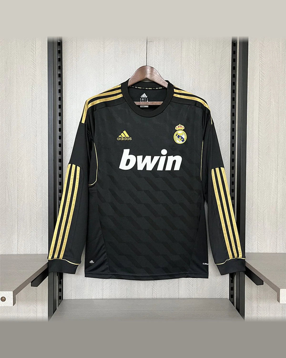 Real Madrid Retro 11/12 Long Sleeve Real Madrid Away football jersey