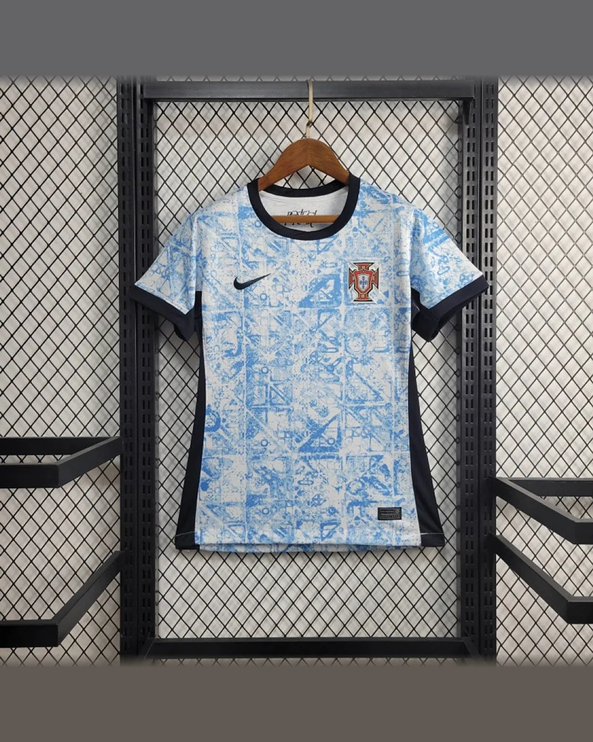 Portugal 2024/25 Woman Portugal Away XX football jersey