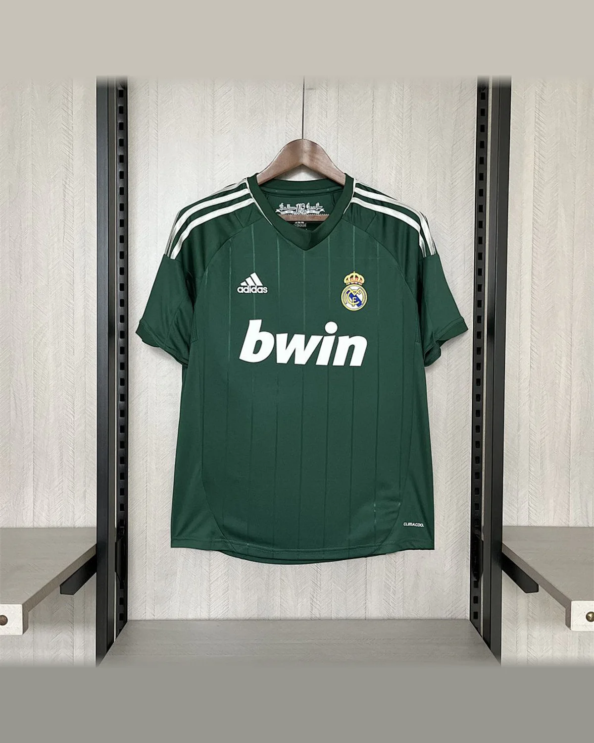 Real Madrid Retro 2012/13 Real Madrid III Jersey football jersey