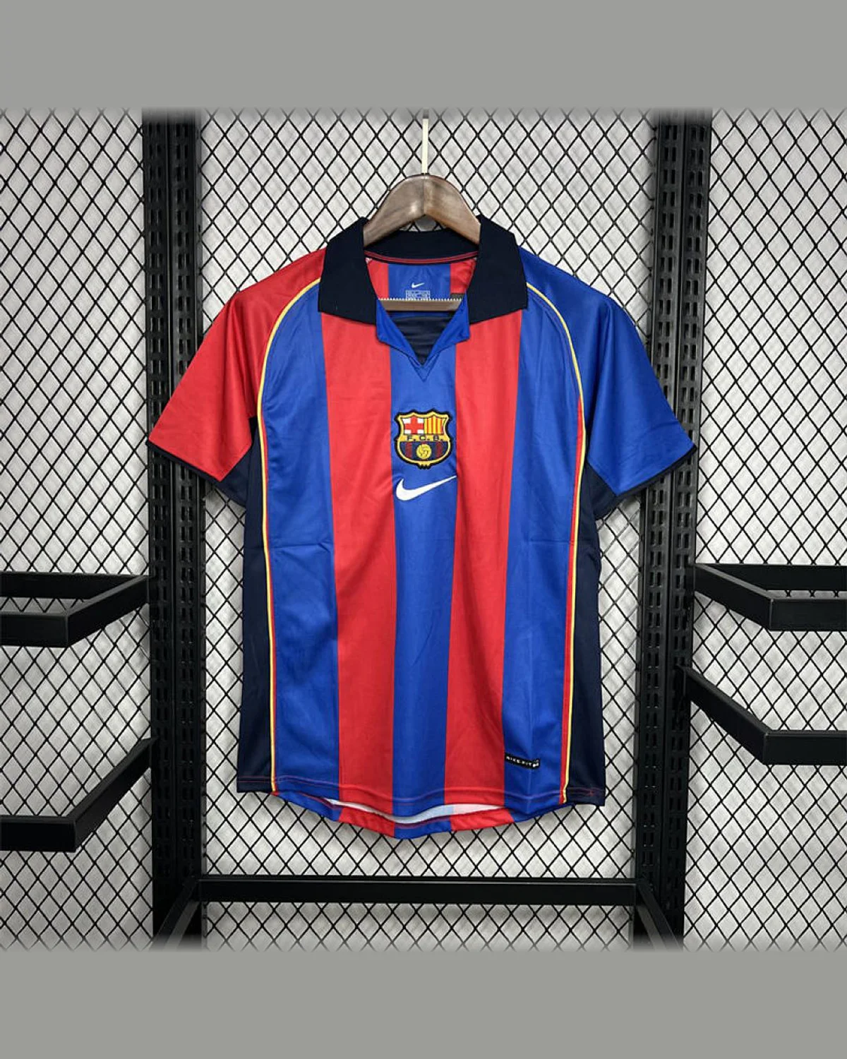 FC Barcelona Retro 2004/05 Barcelona Home Jersey football jersey