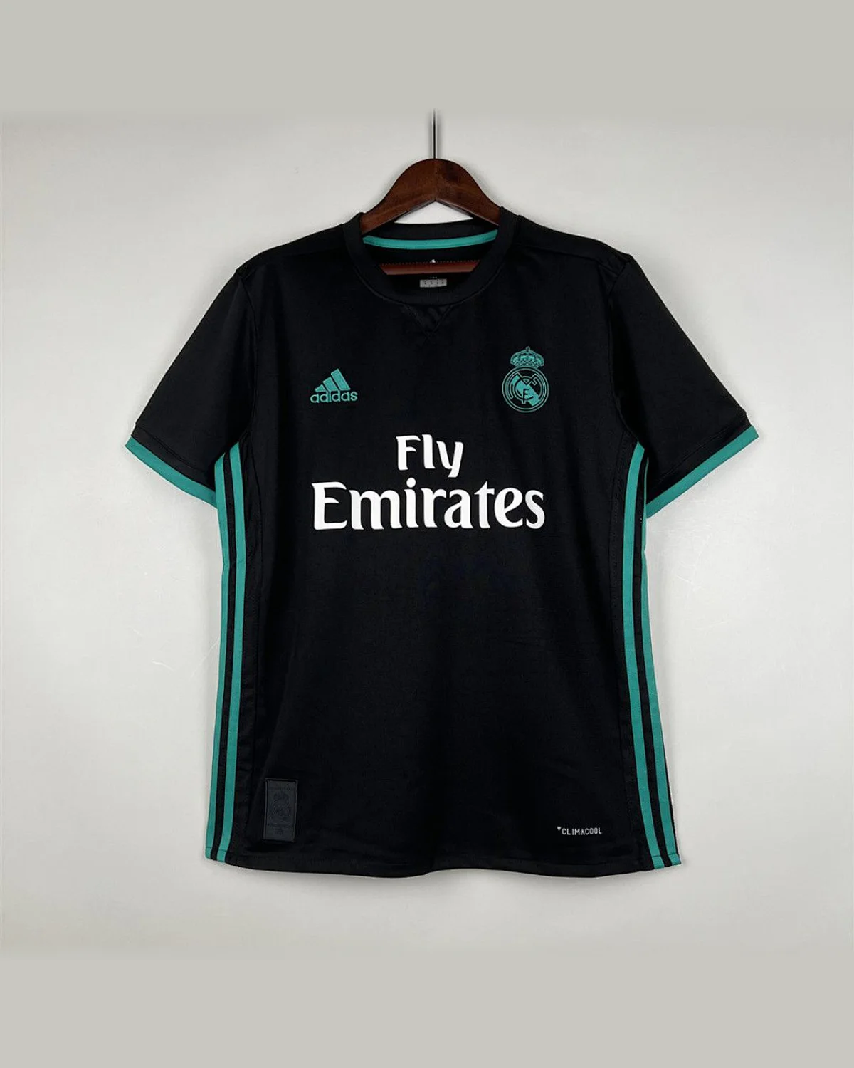 Real Madrid Retro 17/18 Real Madrid Away football jersey