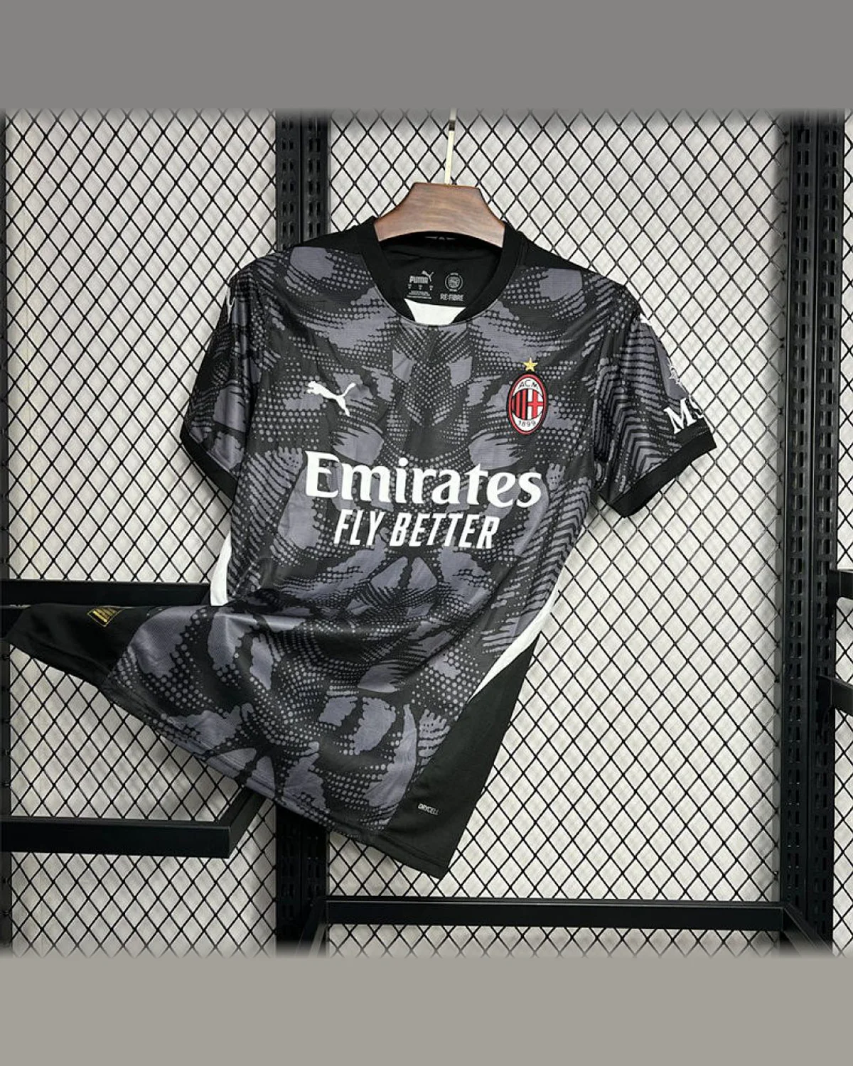 AC Milan AC Milan 2024/25 Goalkeeper Jersey Black football jersey