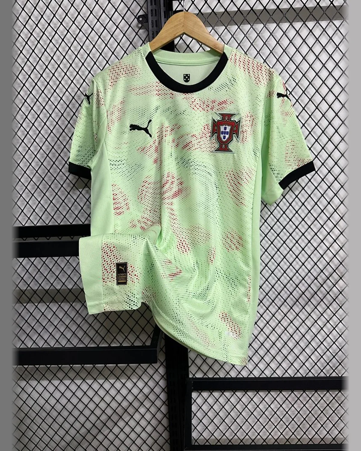 Portugal 5-26 Portugal (women's football away) football jersey