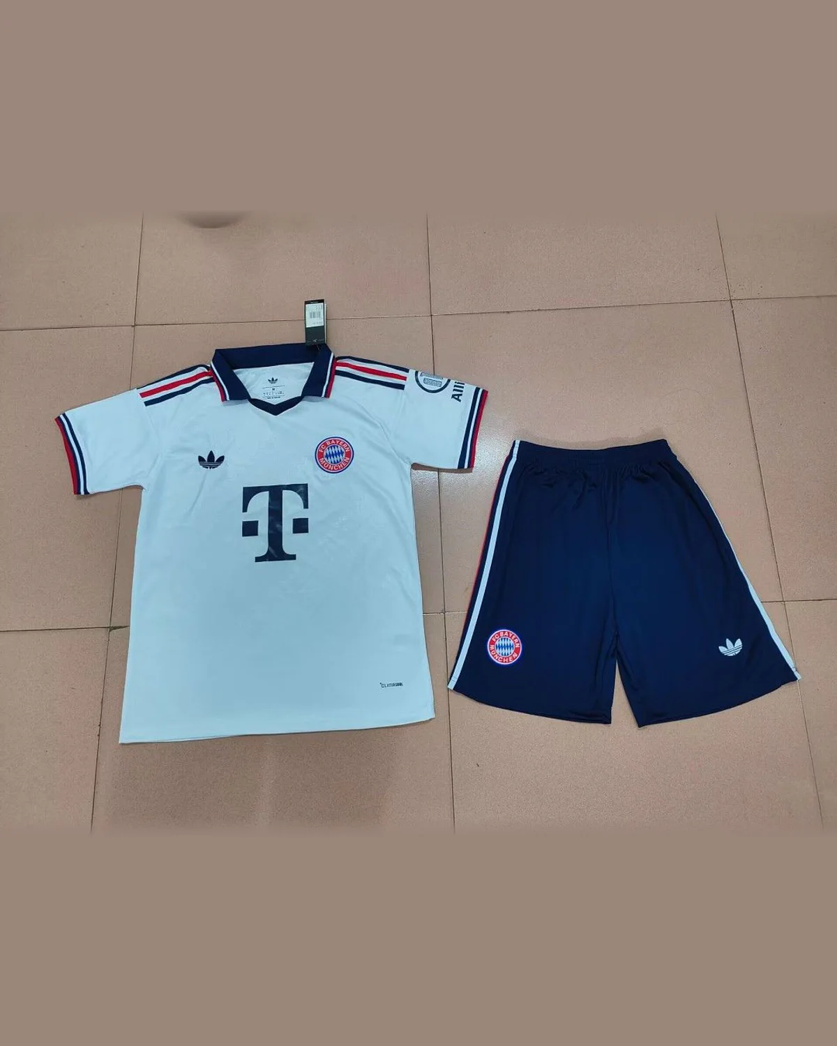 Bayern Munich Bayern Munich on the road football jersey