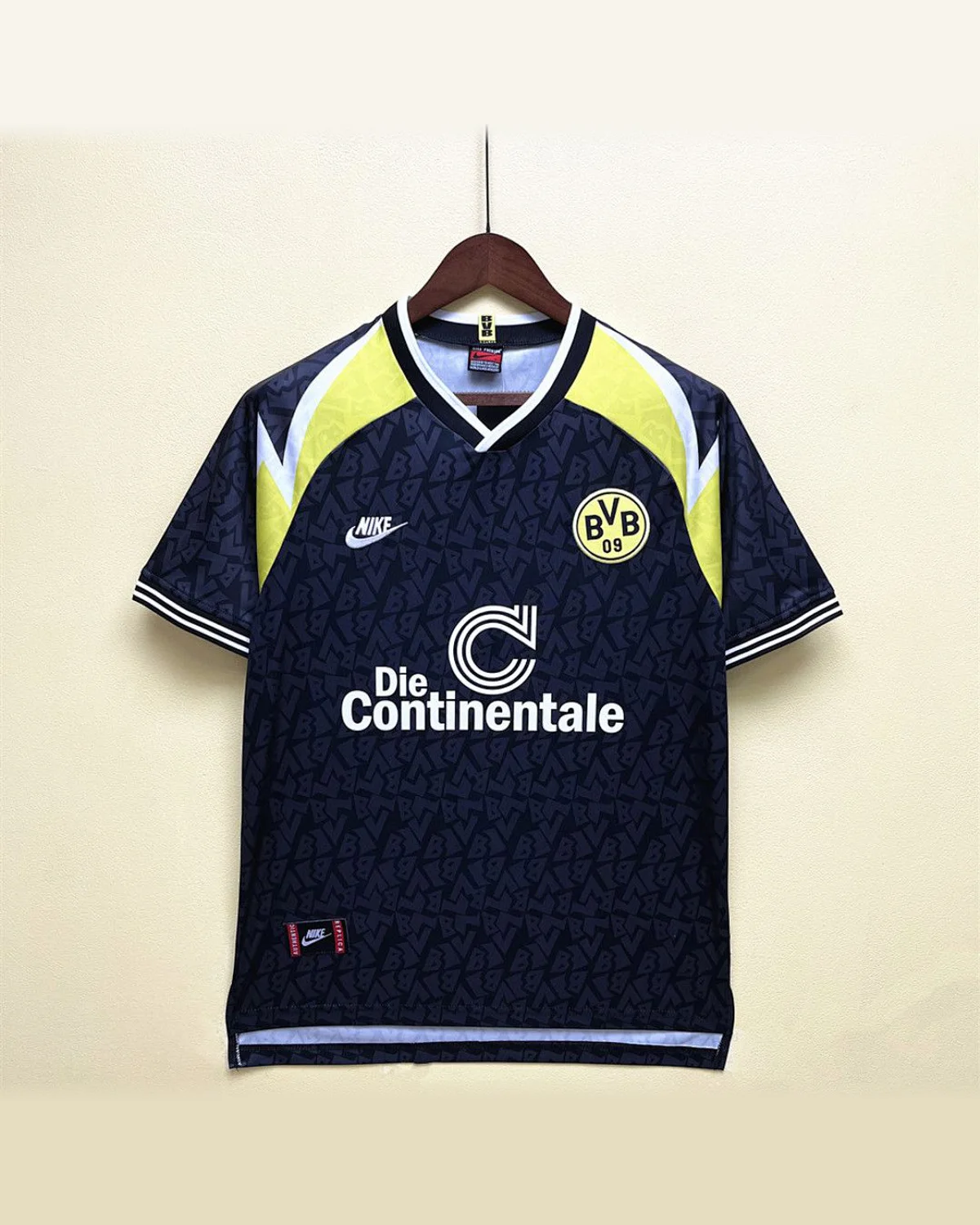 Borussia Dortmund Retro 1995/96 Dortmund Away football jersey