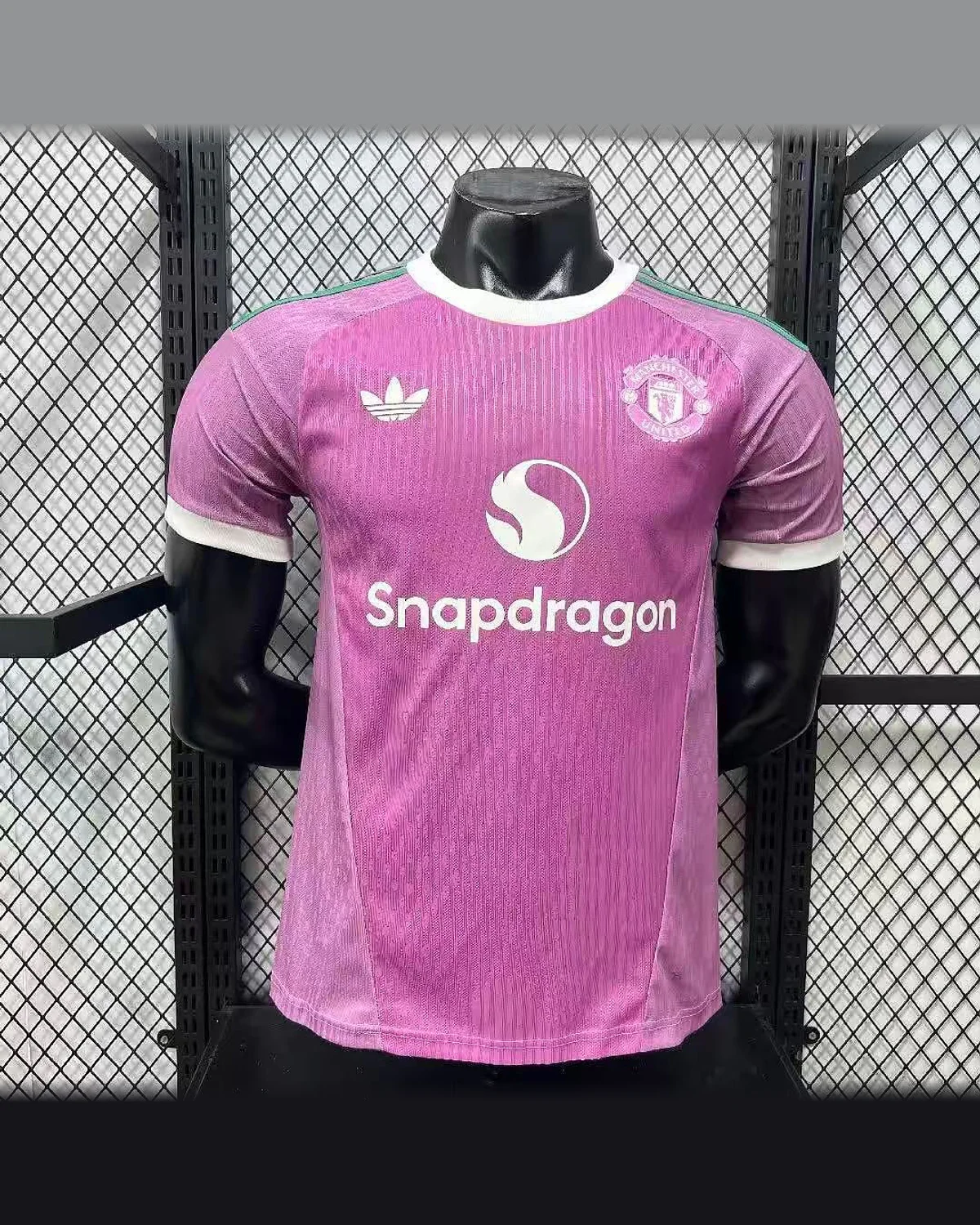 Manchester United 2026/27 Manchester United Goalkeeper Jersey - Player Version football jersey