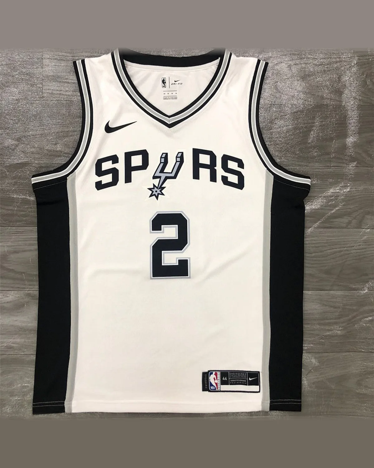 Tottenham Hotspur Tottenham Hotspur San Antonio Spurs V-Neck White Jersey LEONARD#2 football jersey