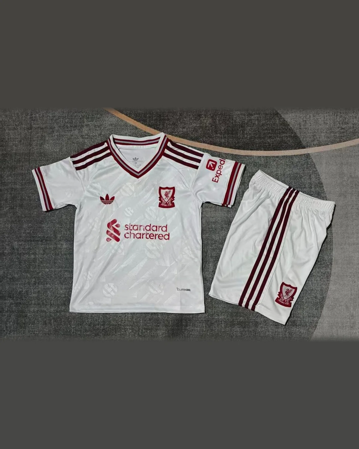 Liverpool 2026/27 Liverpool Away Kids football jersey