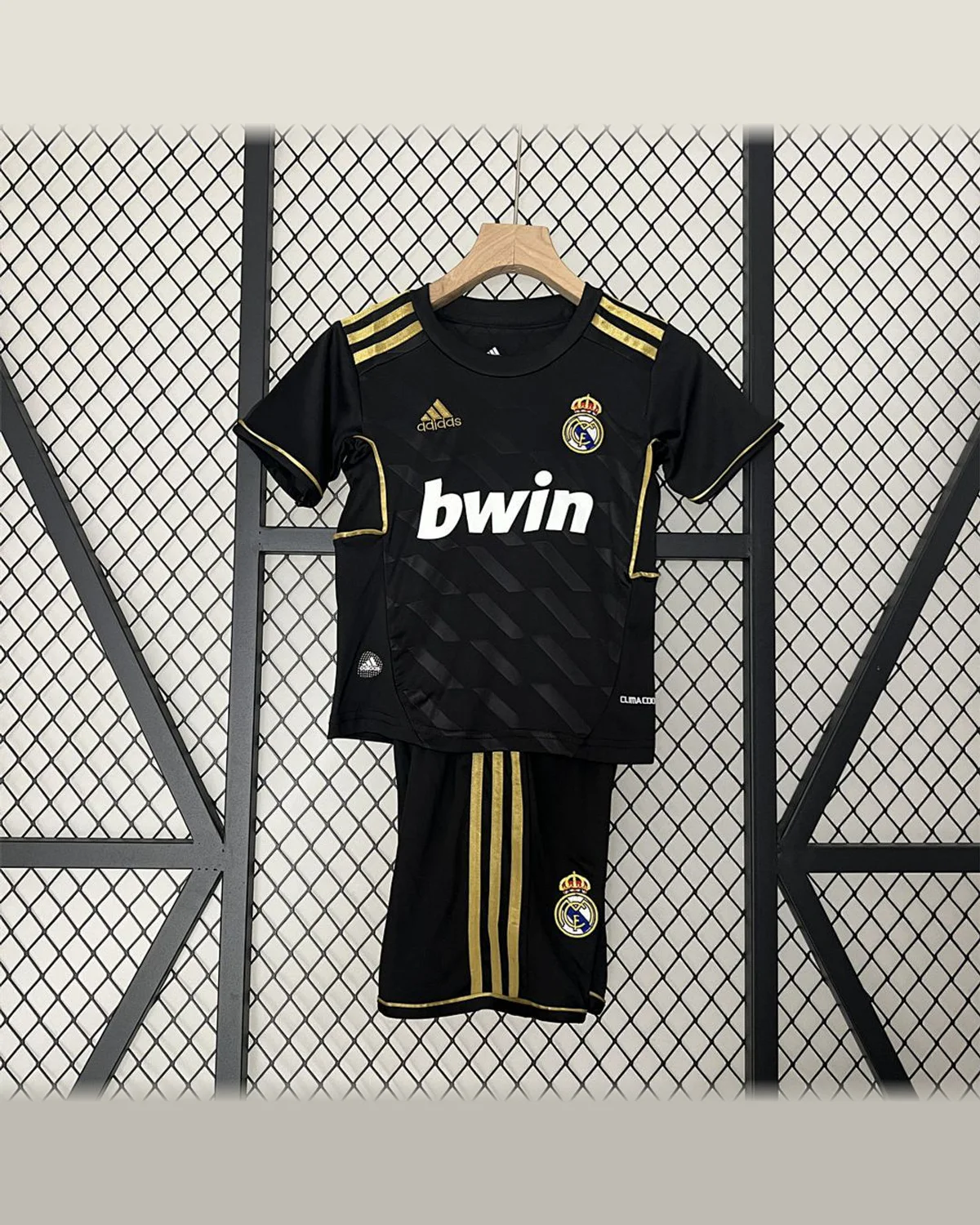Real Madrid Kids 11/12 Real Madrid Away football jersey