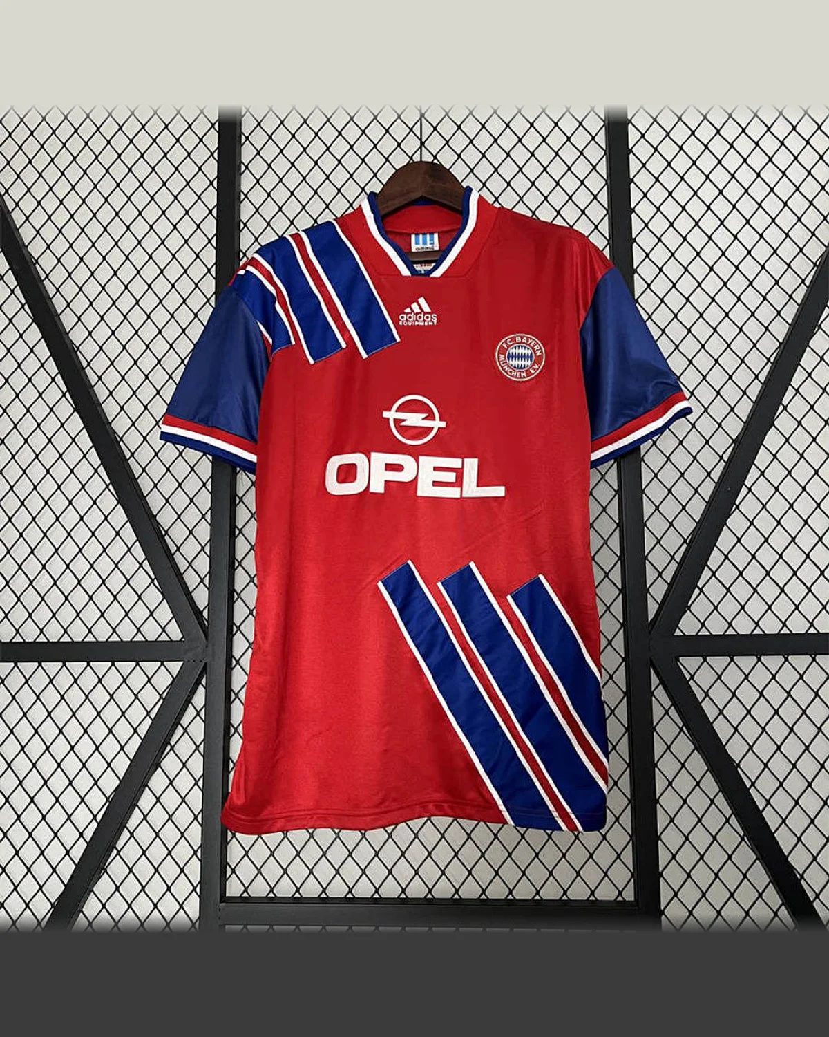 Bayern Munich Retro Bayern Munich 93/95 Home football jersey