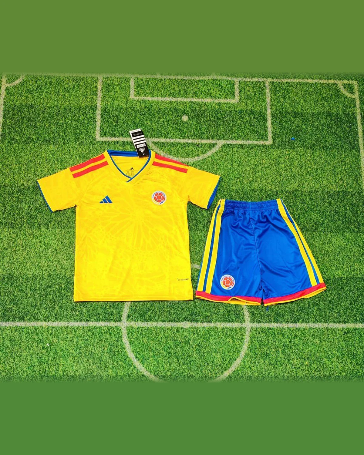 Colombia 2026/27 Colombia Home Field Line football jersey
