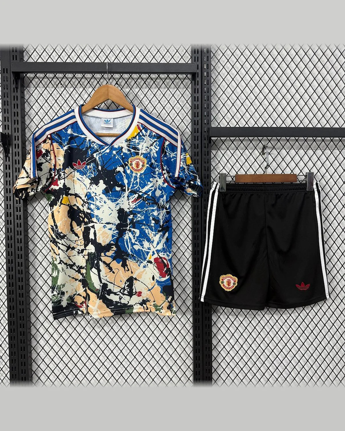 Manchester United 2026/27 Manchester United's Stone Rose football jersey
