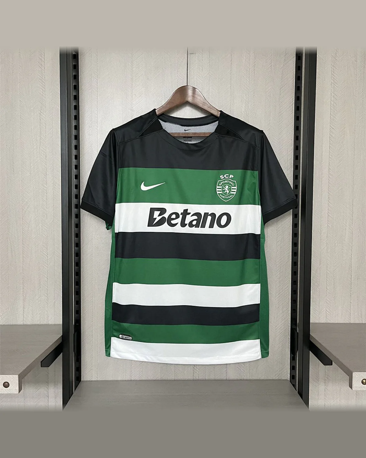 Sporting CP 2024/25 Sporting Lisbon Home football jersey