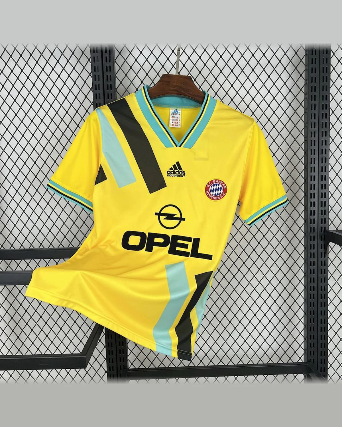 Bayern Munich Retro 93/95 Bayern Munich Away Jersey football jersey