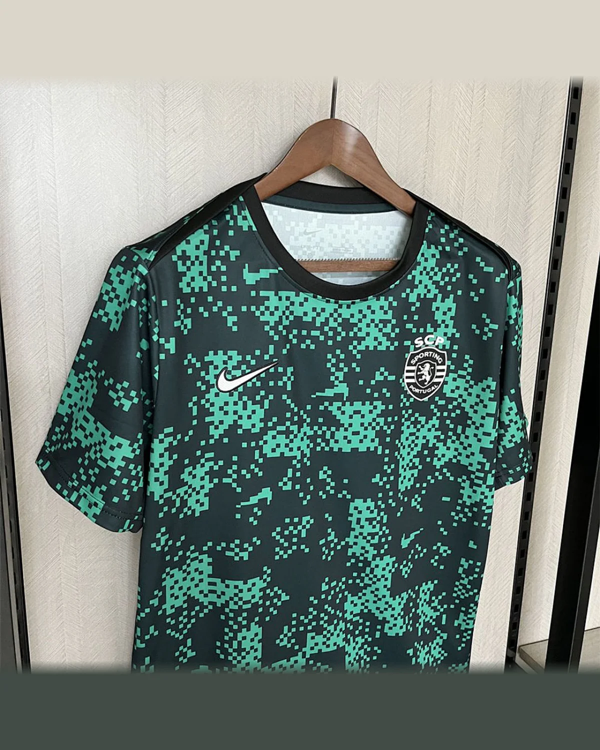 Sporting CP Sporting CP 2024/25 Pre-Match Jersey football jersey