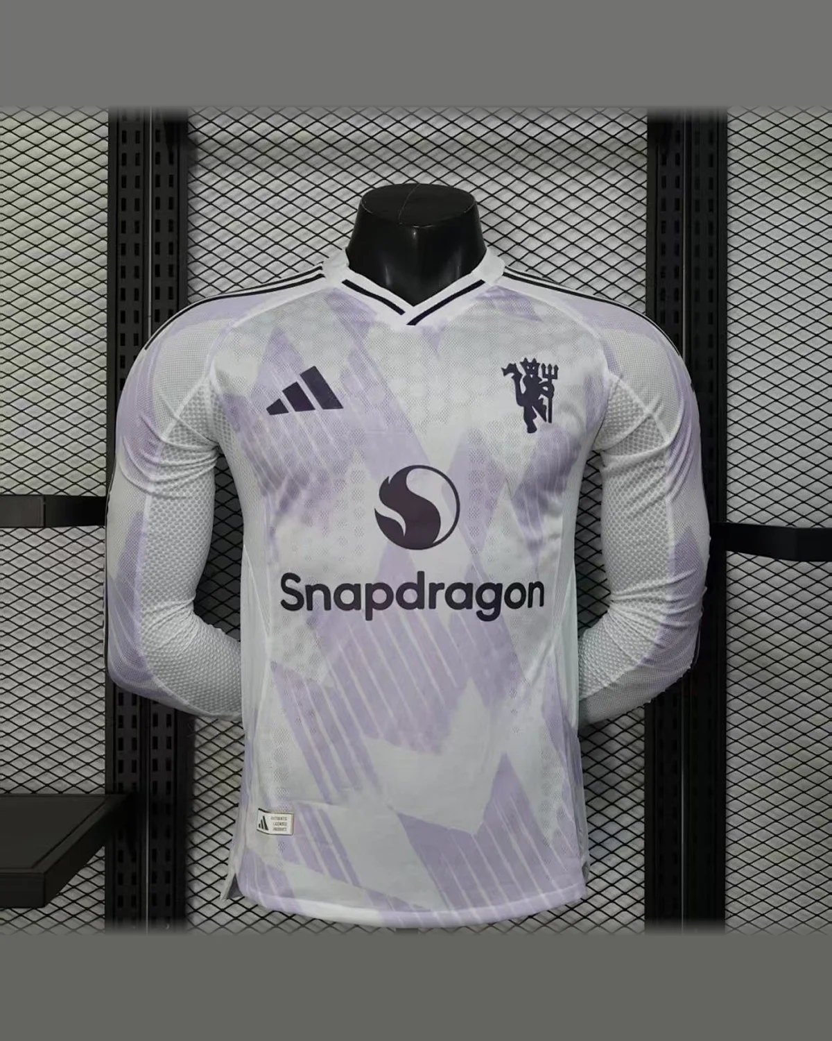 Manchester United 2025/26 Manchester United Away Long Sleeve - Player Version football jersey