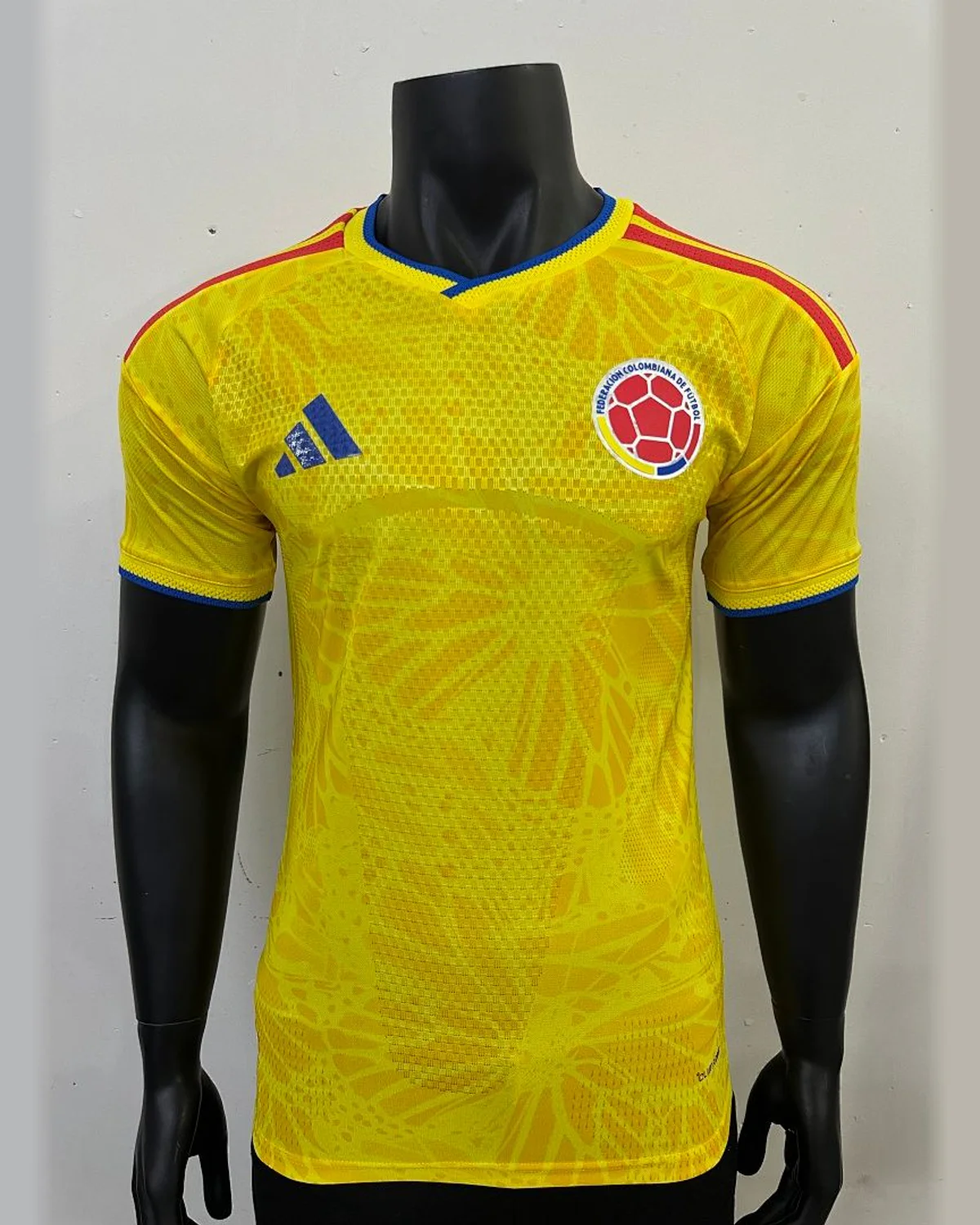 Colombia 2026/27 Colombia Home - Player Version football jersey