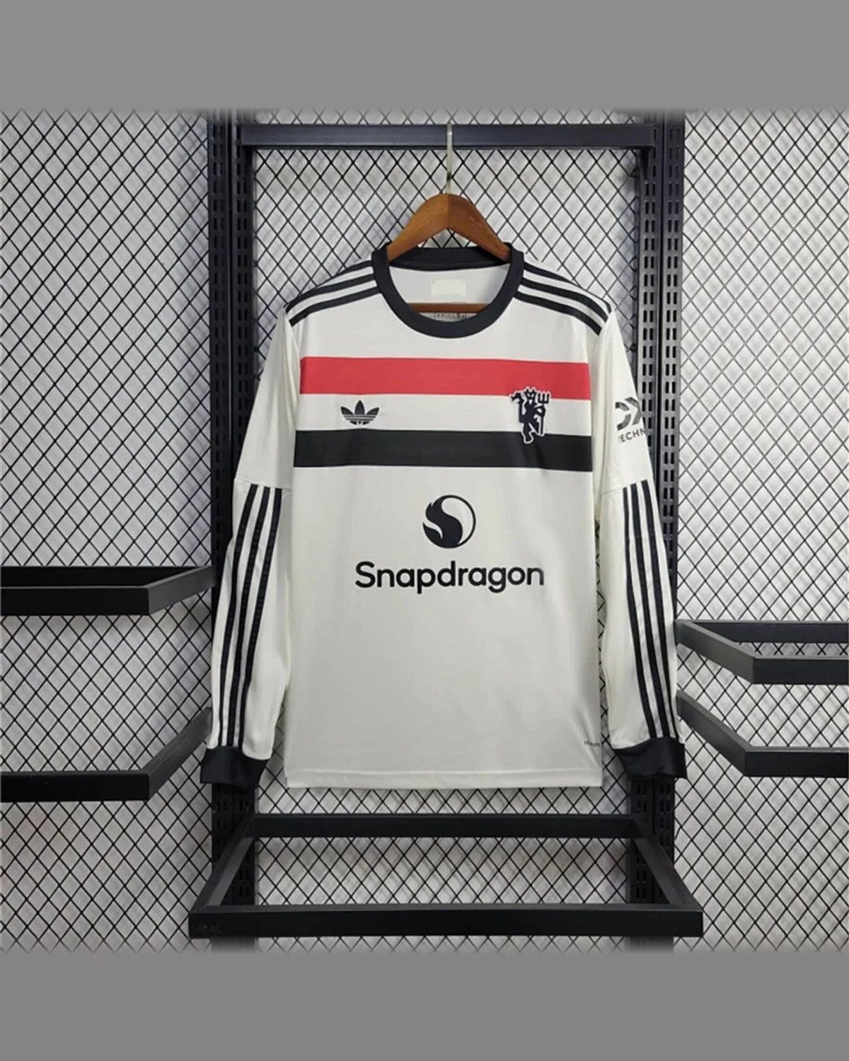 Manchester United 2024/25 Manchester United Third Long Sleeve football jersey