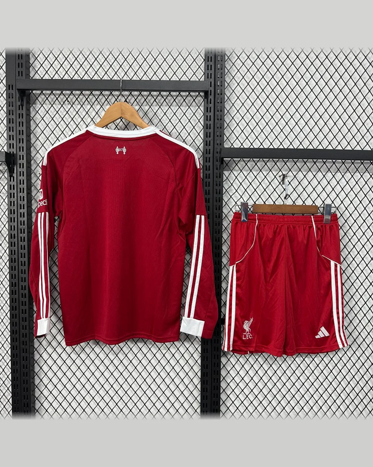 Liverpool 2025/26 Liverpool Home Long Sleeve football jersey