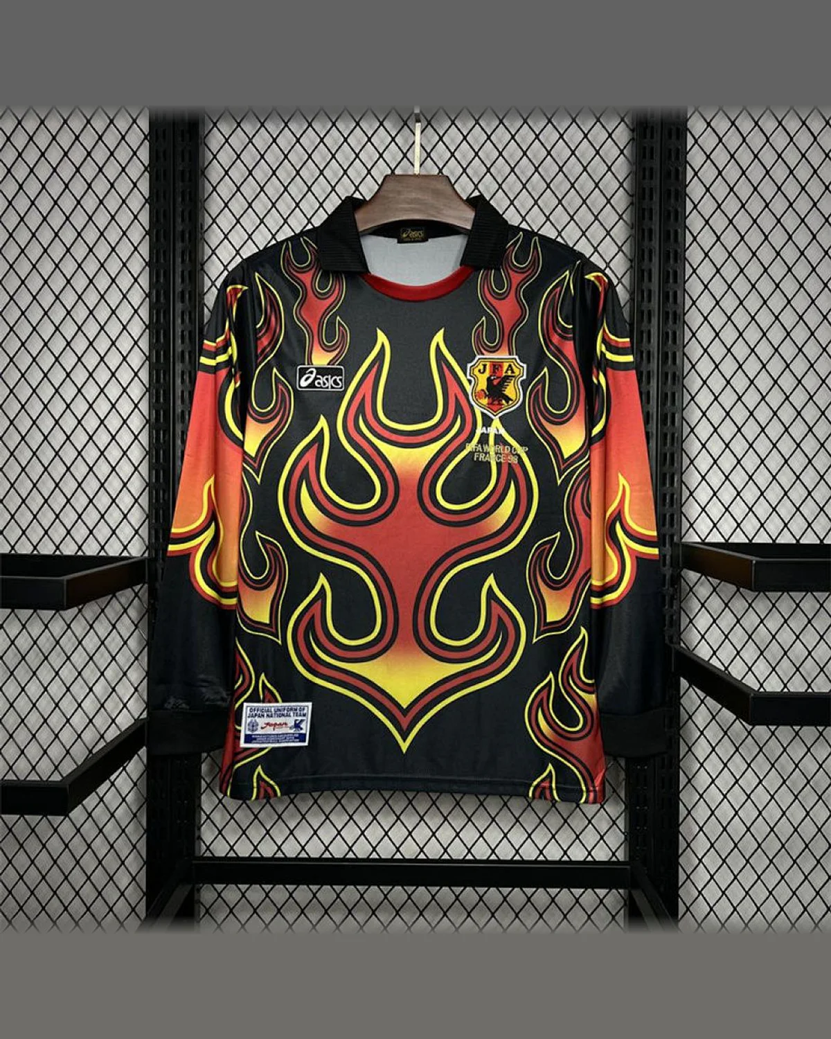 Japan Japan 1998 Goalkeeper Red Flame Retro Jersey football jersey