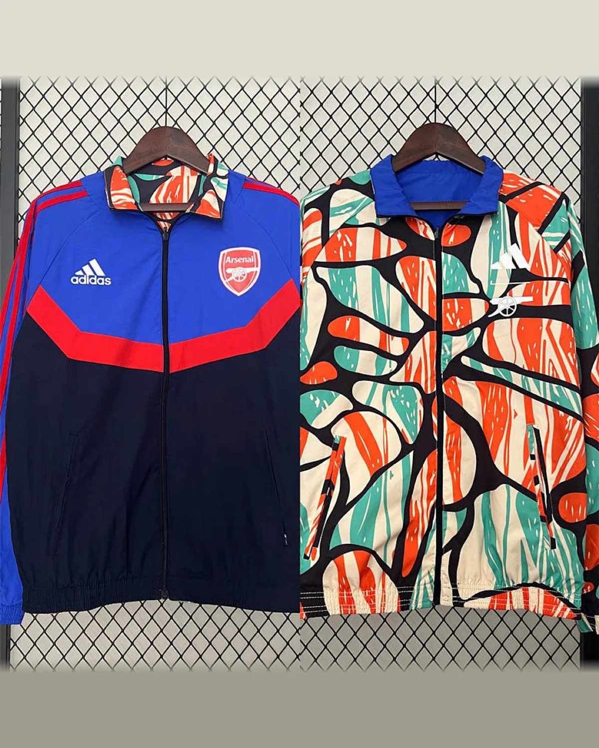 Arsenal 2024/25 Arsenal Trench Coat Reversible football jersey