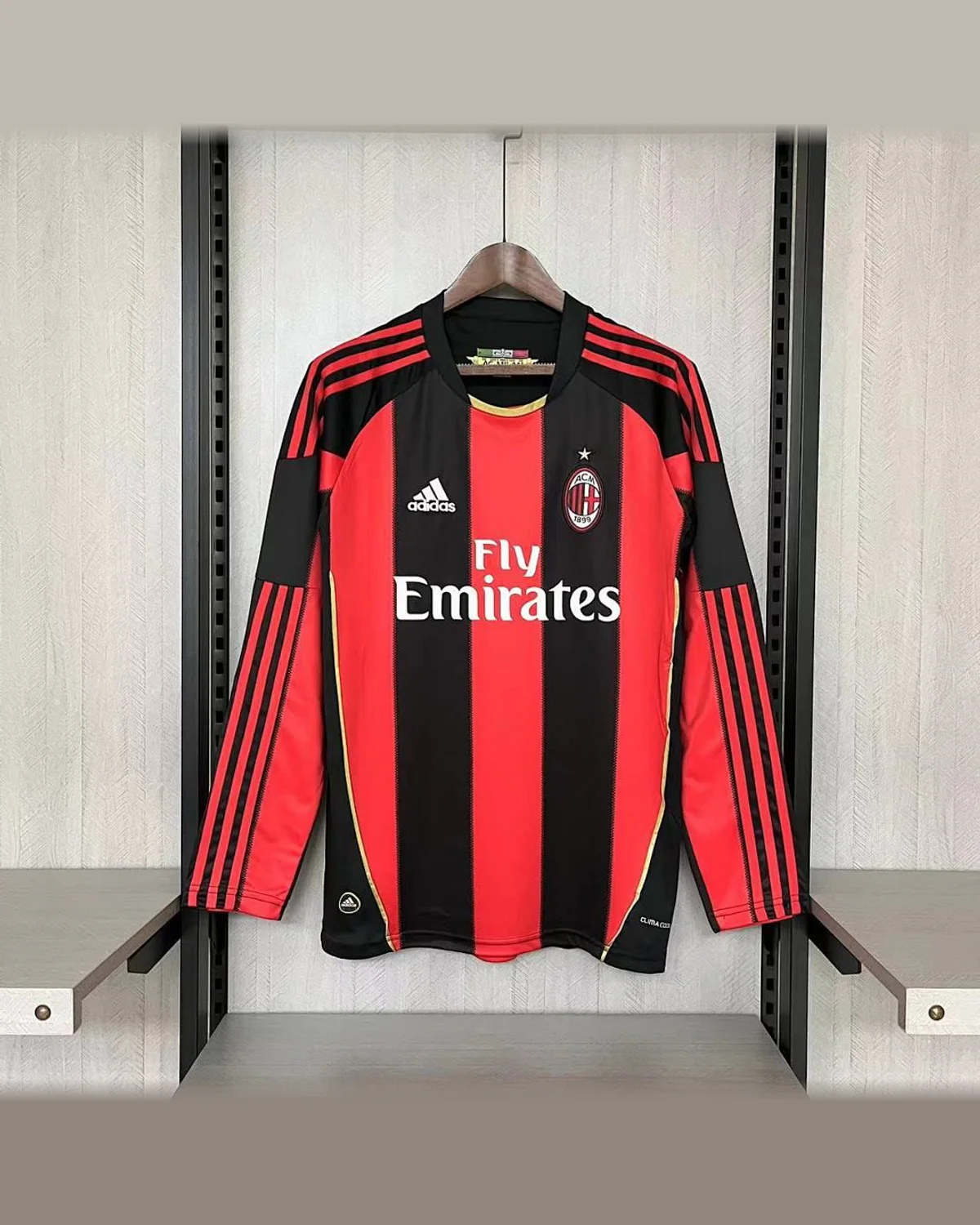 AC Milan Retro 10/11 Long Sleeve AC Milan Home football jersey